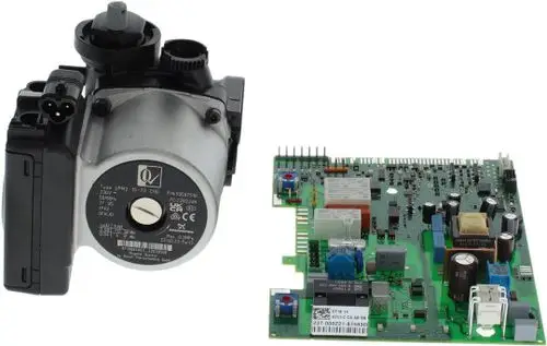 Bosch Pumpe mit angeschlossener Steuerplatine, beide Teile in einer ruhigen Präsentation, der Pumpenkörper hat eine runde Form und ist mit verschiedenen elektrischen Anschlüssen ausgestattet.